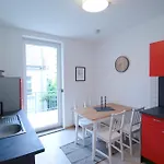Levax Living - Erste Etage - Cozy - Close To City