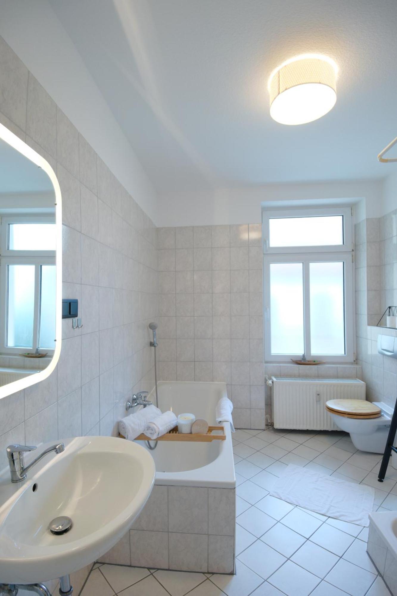 Levax Living - Erste Etage - Cozy - Close To Apartment